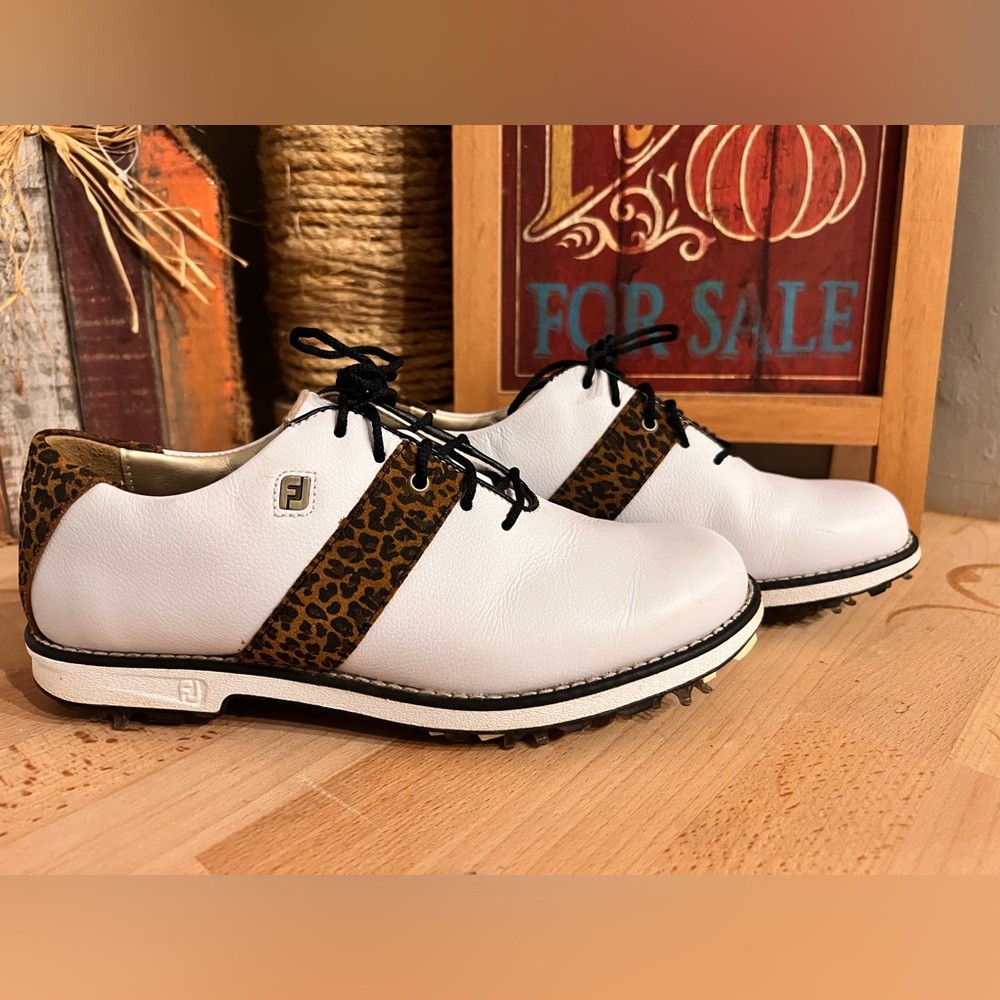 FootJoy White and Leopard Print Golf Shoes for Women